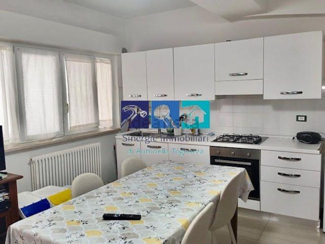 Appartamento in vendita di 78 m² in Via Cingoli