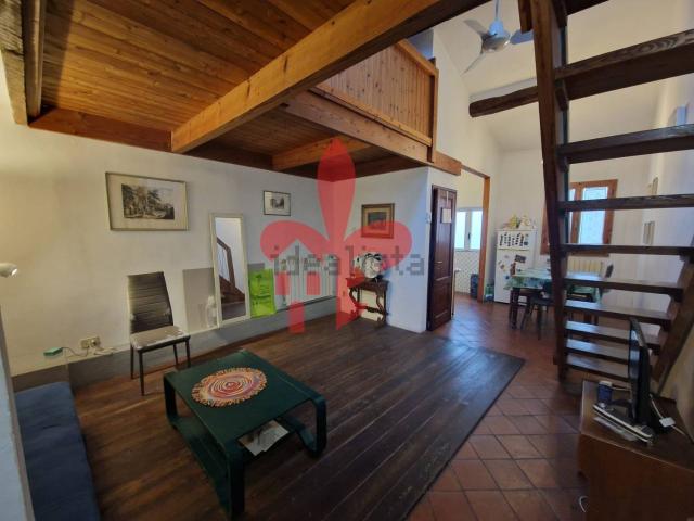 Appartamento in vendita di 78 m² in Via dè Tornabuoni