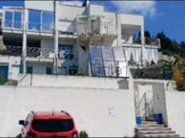 Appartamento in vendita di 78 m² in Via dei Ligustri