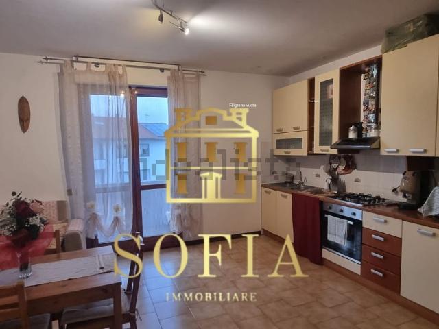 Appartamento in vendita di 78 m² in Via della Gardenia