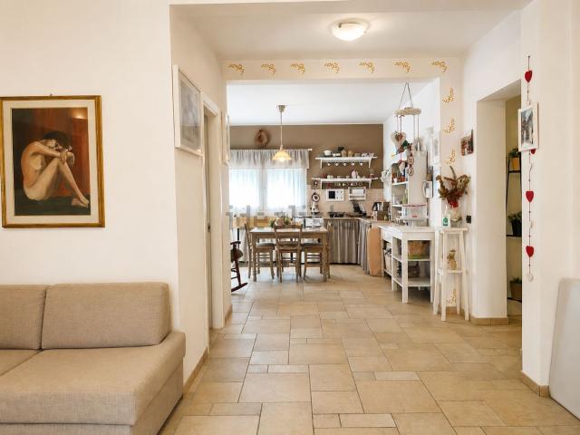 Appartamento in vendita di 78 m² in Via E. Praga