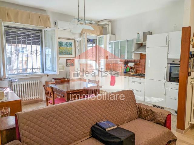 Appartamento in vendita di 78 m² in Via Genuzio Bentini