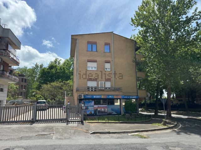 Appartamento in vendita di 78 m² in Via Generale Roberto Lordi
