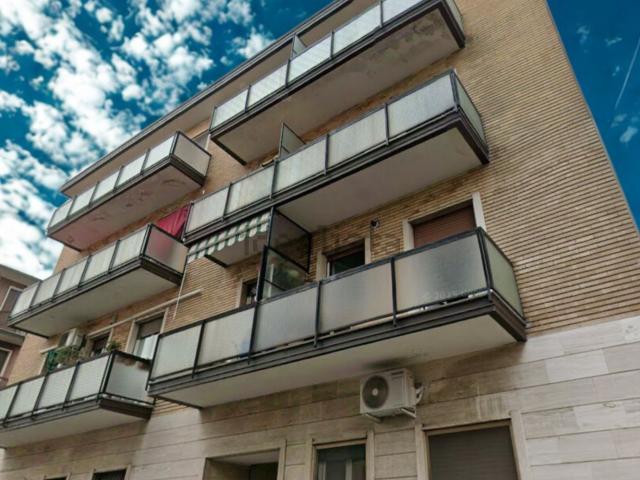 Appartamento in vendita di 78 m² in Via Giacomo Matteotti, 48