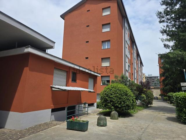 Appartamento in vendita di 78 m² in Via Giambellino, 141