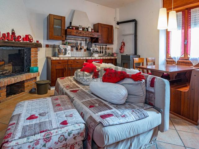 Appartamento in vendita di 78 m² in Via Grumello, 22