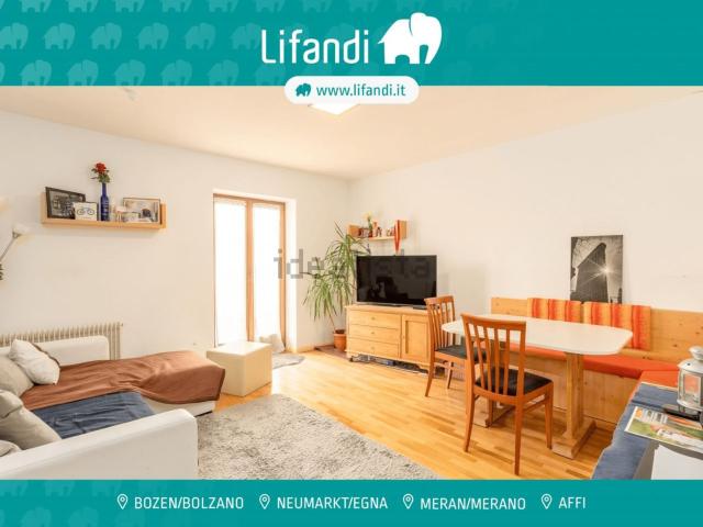 Appartamento in vendita di 78 m² in Via Heppenheim