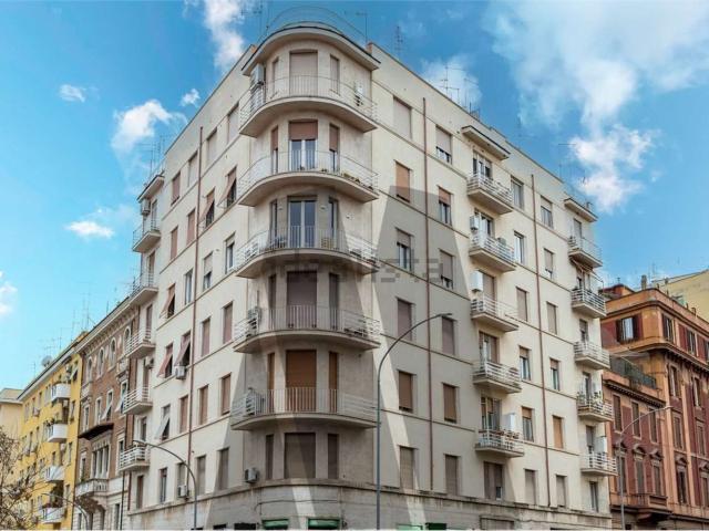 Appartamento in vendita di 78 m² in Via La Spezia, 92