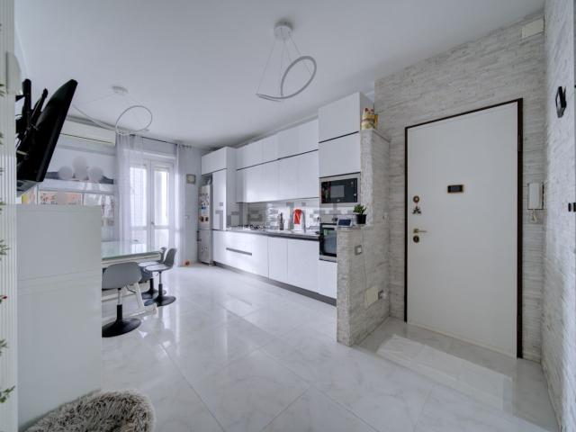 Appartamento in vendita di 78 m² in Via Lanzo, 73