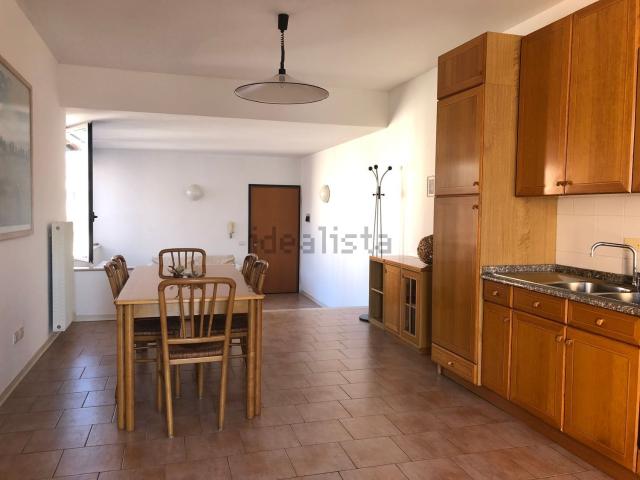 Appartamento in vendita di 78 m² in Via Lupo