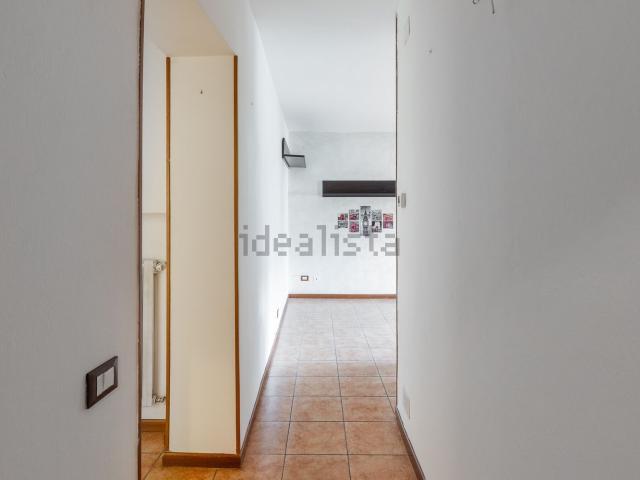 Appartamento in vendita di 78 m² in Via Montanara, 182
