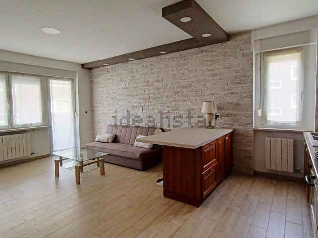 Appartamento in vendita di 78 m² in Via Monte Grappa, 73