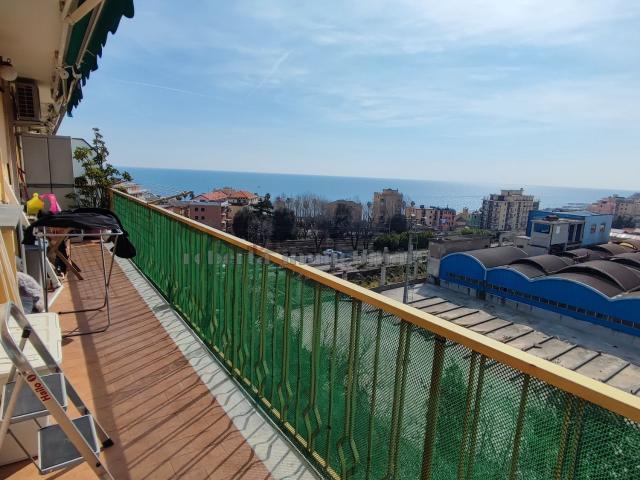 Appartamento in vendita di 78 m² in Via Molino della Rocca di Levante, 4