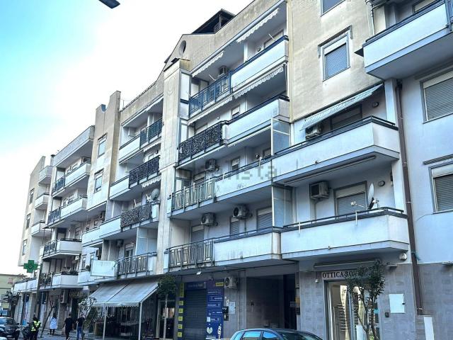 Appartamento in vendita di 78 m² in Via Napoli, 105