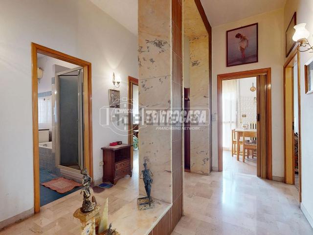 Appartamento in vendita di 78 m² in Via Papa Giovanni XXIII, 1