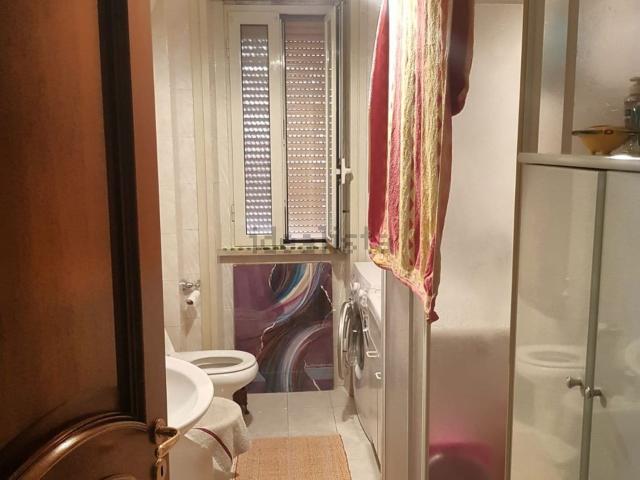 Appartamento in vendita di 78 m² in Via Roberto d&apos Angiò, 17