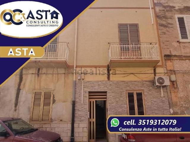 Appartamento in vendita di 78 m² in Via Selinunte, 8
