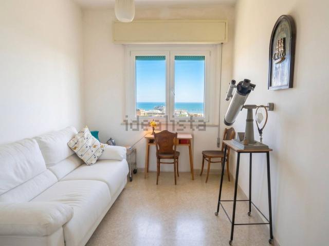 Appartamento in vendita di 78 m² in Viale Giovanni Pascoli, 20