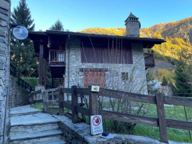 Appartamento in vendita di 79 m² in Strada della Brenva