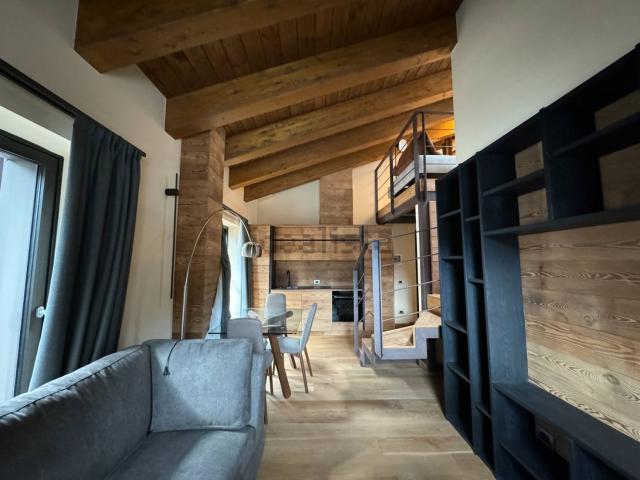 Appartamento in vendita di 79 m² in Strada Larzey