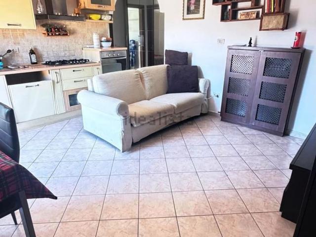 Appartamento in vendita di 79 m² in Strada Morlupo Capena, 655