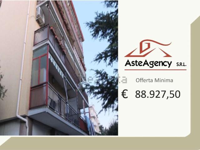 Appartamento in vendita di 79 m² in Via Ugo Flumiani, 17