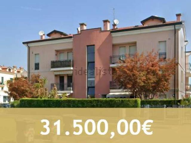 Appartamento in vendita di 79 m² in Via Colli Euganei