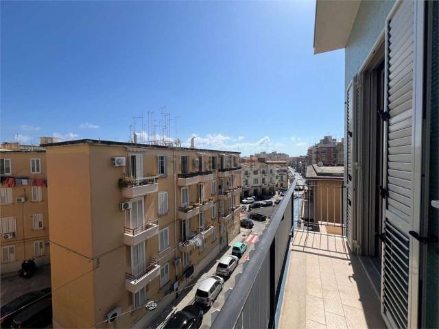 Appartamento in vendita di 79 m² in Via Eschilo, 28