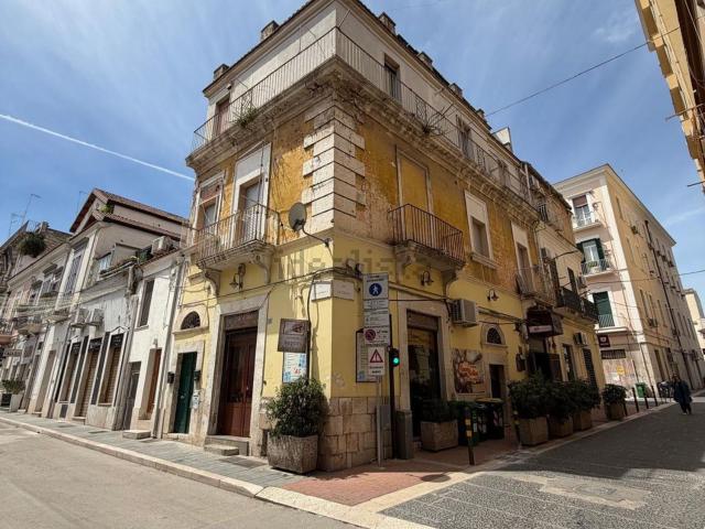 Appartamento in vendita di 79 m² in Via F. Saverio Altamura, 39
