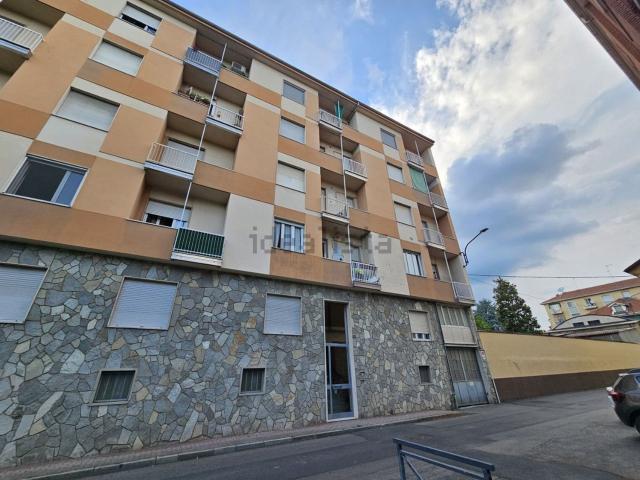 Appartamento in vendita di 79 m² in Via G. Alione, 35