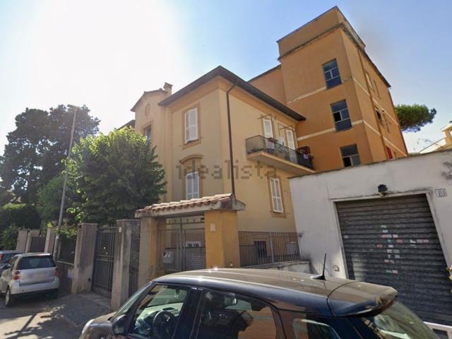 Appartamento in vendita di 79 m² in Via Giannina Milli, 11