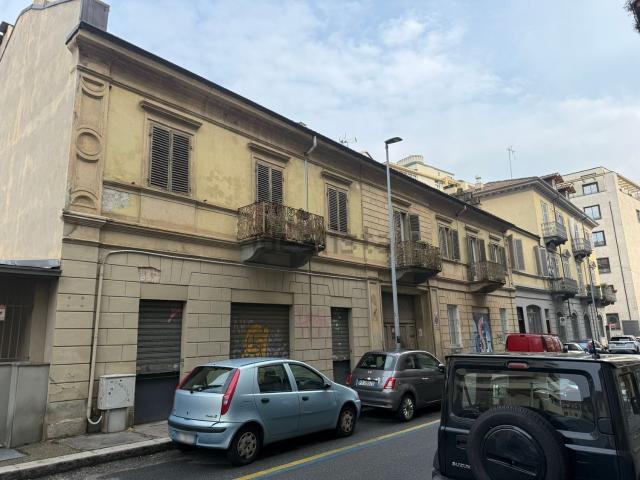 Appartamento in vendita di 79 m² in Via Giuseppe Giacosa, 3