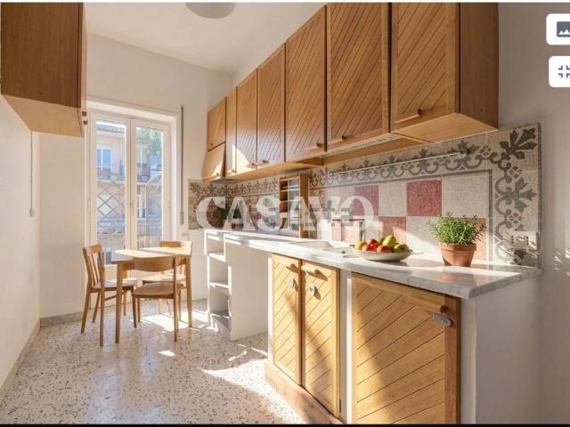 Appartamento in vendita di 79 m² in Via Jacopone da Todi, 38
