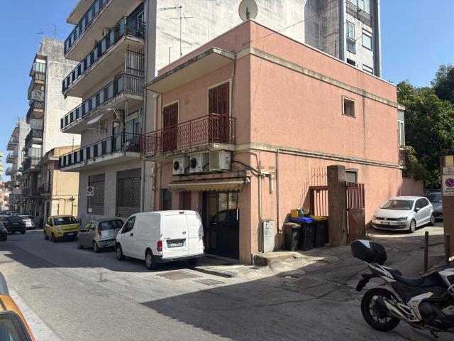 Appartamento in vendita di 79 m² in Via Palermo, 377