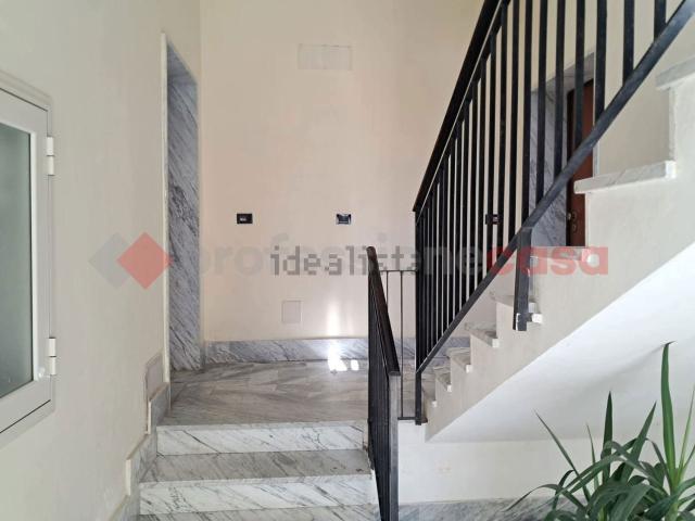 Appartamento in vendita di 79 m² in Via Porto Salvo, 2