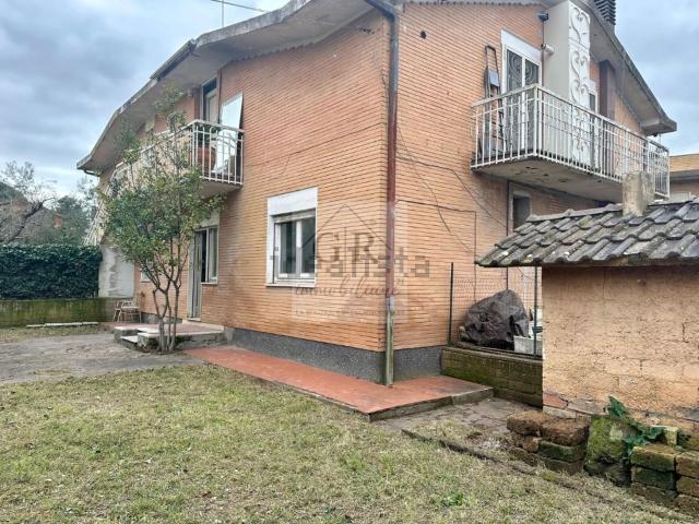 Appartamento in vendita di 79 m² in Via Riserva del Bagno, 10