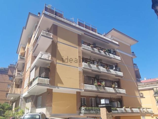 Appartamento in vendita di 79 m² in Via Roberto Bracco