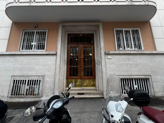 Appartamento in vendita di 79 m² in Via Ruggero Fauro, 102