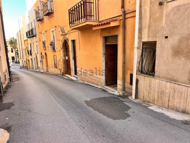Appartamento in vendita di 79 m² in Via Santa Caterina, 21