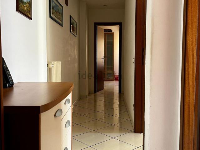 Appartamento in vendita di 79 m² in Via San Petronio Vecchio, 43