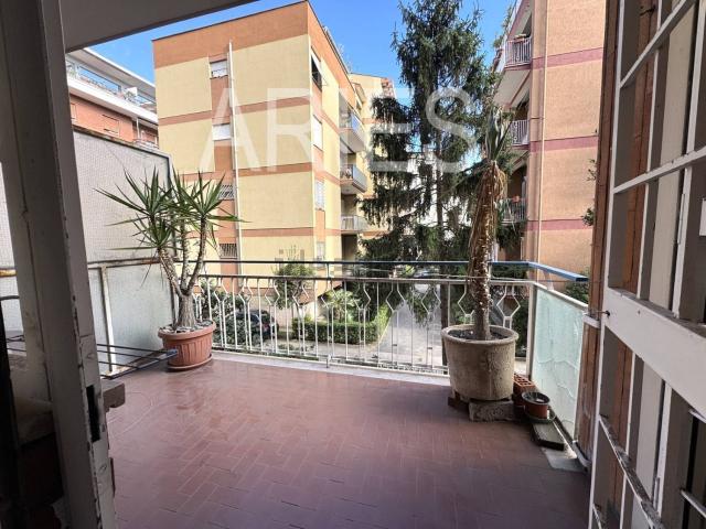 Appartamento in vendita di 79 m² in Viale Ammiraglio del Bono, 18