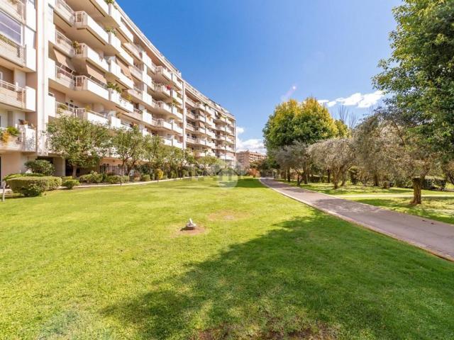 Appartamento in vendita di 79 m² in Viale Carmelo Bene, 265