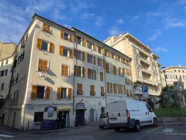 Appartamento in vendita di 79 m² in Viale Giorgio Modugno, 1