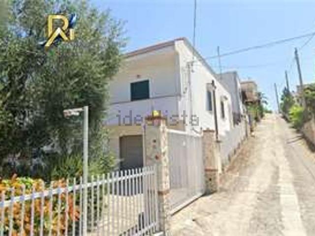 Appartamento in vendita di 83 m² in Contrada Defensola, 34