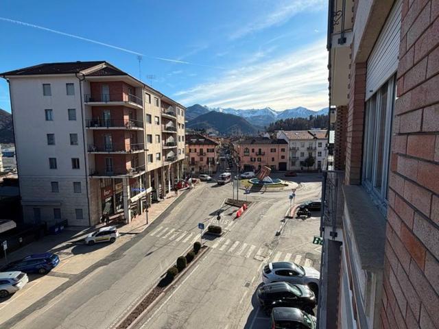 Appartamento in vendita di 83 m² in Corso Giovanni e Spartaco Barale, 7