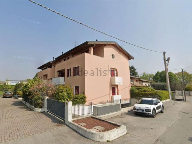 Appartamento in vendita di 83 m² in Via Tenente Zanon, 6