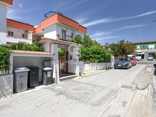 Appartamento in vendita di 83 m² in Via Ugo Foscolo, 2