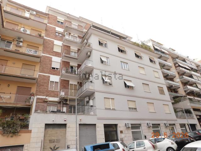Appartamento in vendita di 83 m² in Via Vacuna, 35