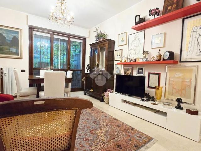 Appartamento in vendita di 83 m² in Via Veneto, 11