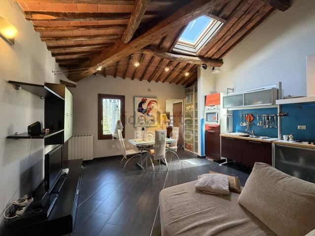 Appartamento in vendita di 83 m² in Via Villa del Vescovo, 17